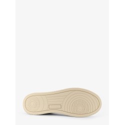 Medalist leather sneakers