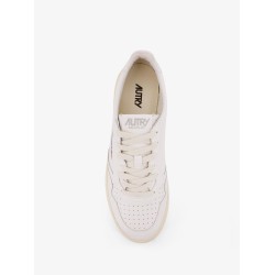 Medalist leather sneakers