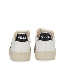 SNEAKER "V-10"
