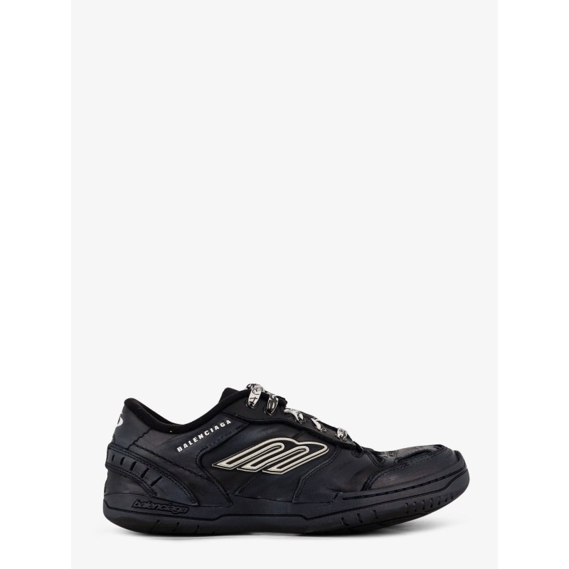 Hamptons Worn-Out low-top leather sneakers