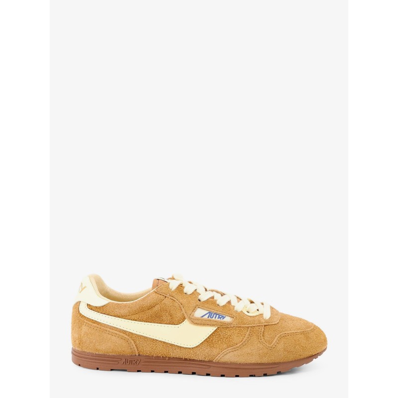 Windspinsuede sneakers
