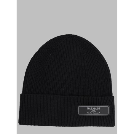 BERRETTO CON PATCH LOGO