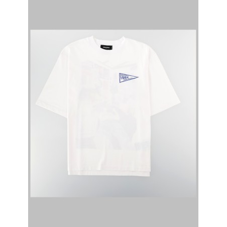 T-SHIRT CON STAMPA