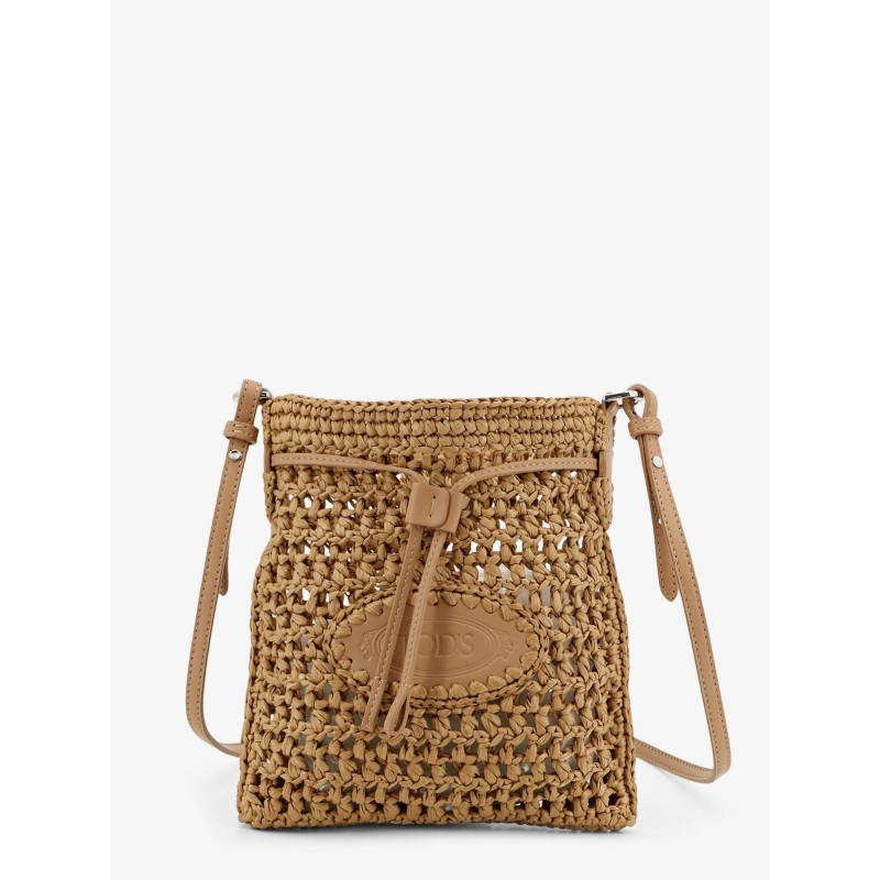Raffia bucket bag with crochet motif