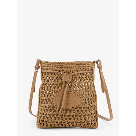 Raffia bucket bag with crochet motif