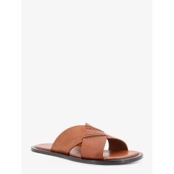 Flex leather sandals with crisscross detail