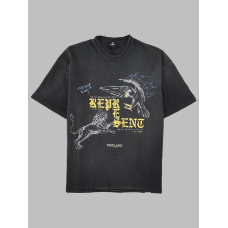 T-SHIRT CON STAMPA