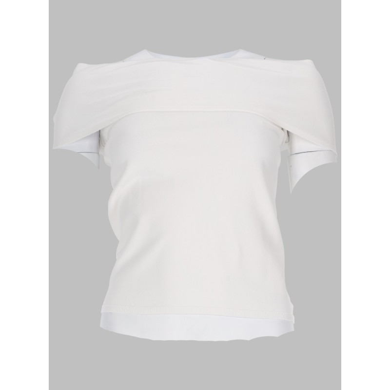 neckline detail top