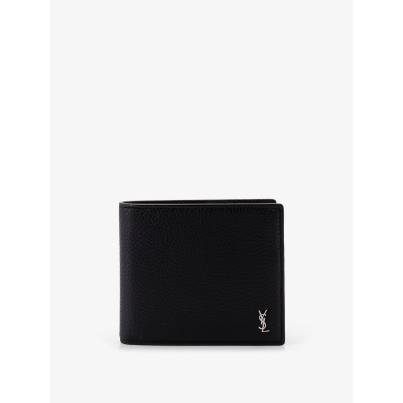 Tiny hammered leather wallet