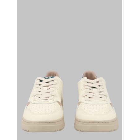SNEAKER "MEDALIST LOW"