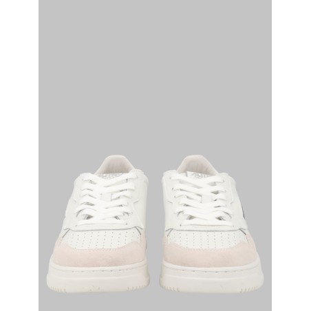 SNEAKER "MEDALIST LOW"
