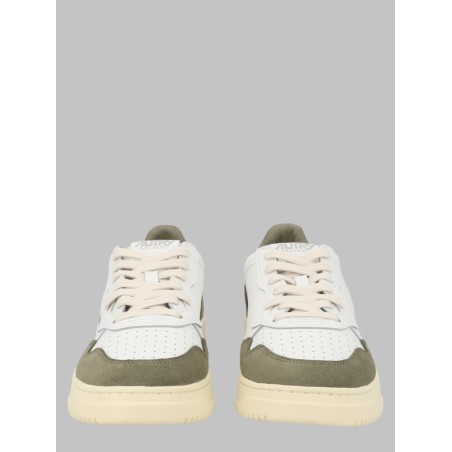 SNEAKER "MEDALIST LOW"