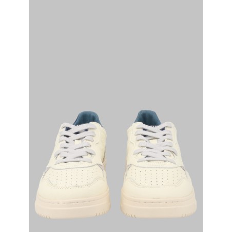 SNEAKER "MEDALIST LOW"