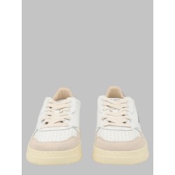 SNEAKER "MEDALIST LOW"