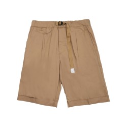 SHORTS CON CINTURA