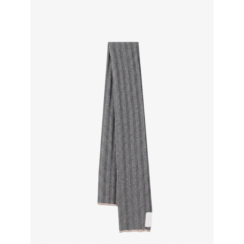 Cashmere scarf