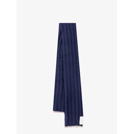 Cashmere scarf