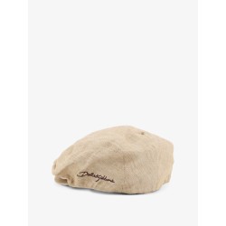 Linen hat with embroidered logo