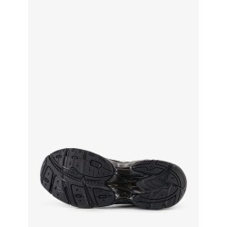 GT-2160 leather sneakers with contrasting inserts
