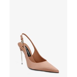 Satin pumps