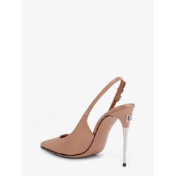 Satin pumps