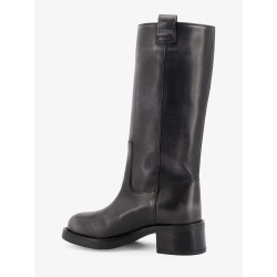Sajan leather boots