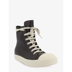 Leather sneakers