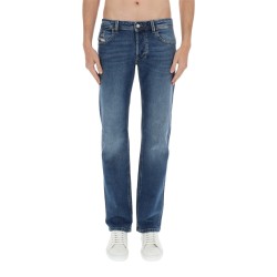 "1985 LARKEE" JEANS
