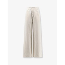 The Relaxed Boyfriend Jean-Soft Barrel Leg