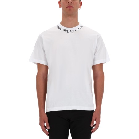 T-SHIRT REGULAR FIT