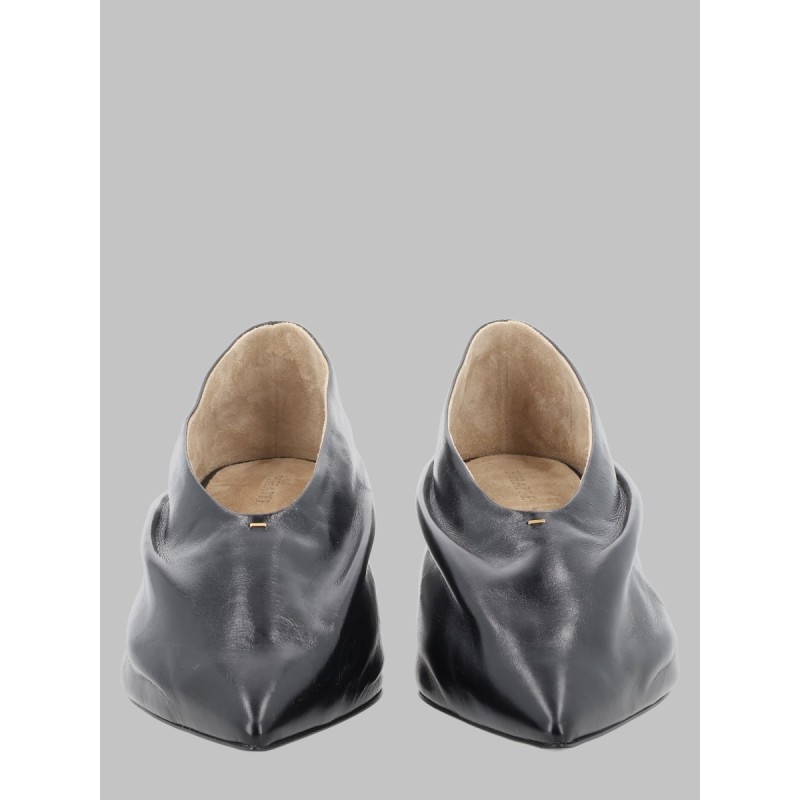 DÉCOLLETÉ PUMP "MIRIAM"