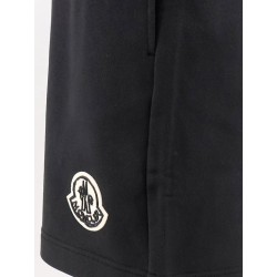 Cotton bermuda shorts with front logo patch