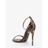 Leather sandals with leo print