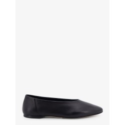 Leather ballerinas