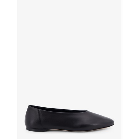 Leather ballerinas