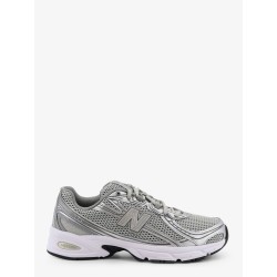 740 mesh sneakers with iconic contrasting side logo