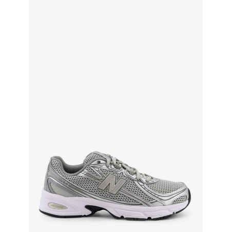 740 mesh sneakers with iconic contrasting side logo