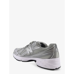 740 mesh sneakers with iconic contrasting side logo