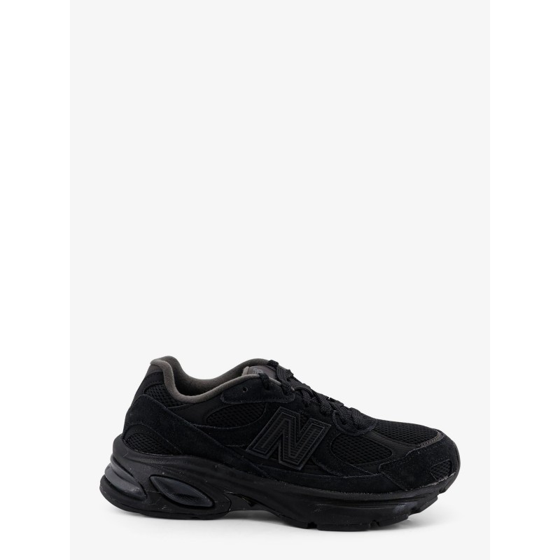 U2010 sneakers in mesh and suede with iconic side logo
