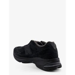 U2010 sneakers in mesh and suede with iconic side logo