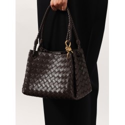 Parachute leather shoulder bag with Intrecciato pattern and Knot detail