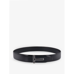 Leather belt with enameled logo