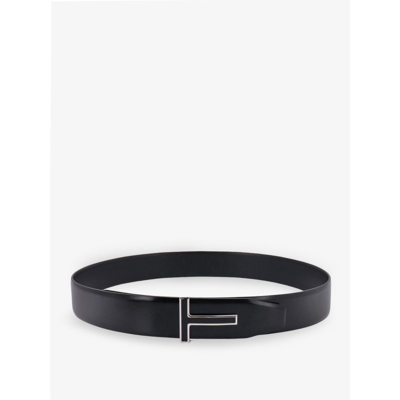 Leather belt with enameled logo