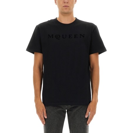T-SHIRT WITH LOGO