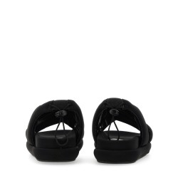 CHUNKY SANDAL.