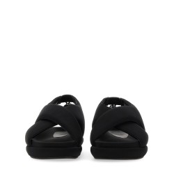 CHUNKY SANDAL.