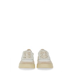 SNEAKER "MEDALIST LOW"
