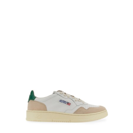 SNEAKER "MEDALIST LOW"