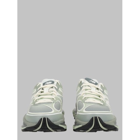 SNEAKER "ABZORB 2000"