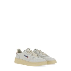 SNEAKER "MEDALIST LOW"